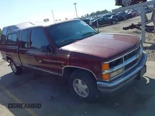 1997 Chevrolet Silverado 1500 с VIN 1GCEC19W5VE274119, выставлен на аукционе IAAI как лот 43181076 с пробегом 184 688 миль миль и . История ставок и продаж доступна на DreamBid. Изображение 1.