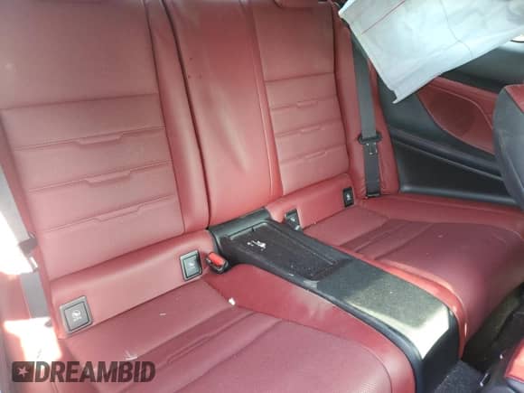 2016 Lexus RC 300 F Sport z VIN JTHSM5BC5G5000752, wystawiony jako Copart lot #62030615 z przebiegiem 111 161 mil mil oraz Szkoda całkowita • Salvage title. Historia ofert i sprzedaży dostępna na DreamBid. Obrazek 10.