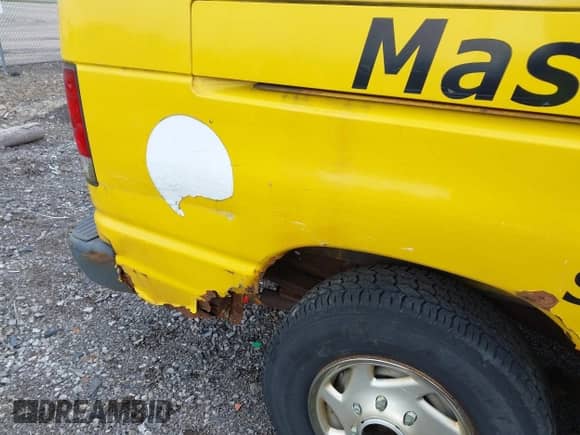 2006 Ford Econoline Cargo with VIN 1FTNE24W76HB25668, listed as a IAAI auction lot 42183528 with 225,468 mi miles and . Bid and sale history available at DreamBid. Image 17.