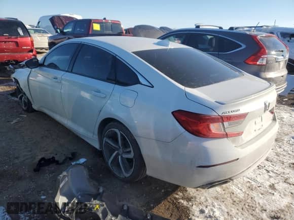 2019 Honda Accord Sport z VIN 1HGCV2E31KA028739, wystawiony jako Copart lot #45930295 z przebiegiem 85 987 mil mil oraz Czysty tytuł • Clean title. Historia ofert i sprzedaży dostępna na DreamBid. Obrazek 2.