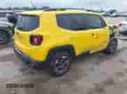 2017 Jeep Renegade Latitude с VIN ZACCJABB9HPF07564, выставлен на аукционе IAAI как лот 42491504 с пробегом 79 597 миль миль и . История ставок и продаж доступна на DreamBid. Изображение 4.
