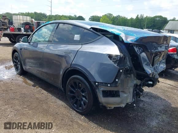 2023 Tesla Model Y Long Range с VIN 7SAYGDEEXPF697167, выставлен на аукционе IAAI как лот 42793490 с пробегом 69 019 миль миль и . История ставок и продаж доступна на DreamBid. Изображение 3.