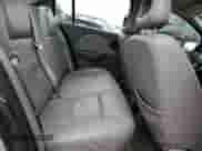 2006 Saturn ION z VIN 1G8AL58B86Z134350, wystawiony jako Copart lot #84191224 z przebiegiem 179 687 mil mil oraz Szkoda całkowita • Salvage title. Historia ofert i sprzedaży dostępna na DreamBid. Obrazek 10.