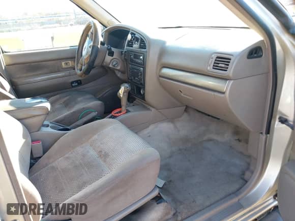 2003 Nissan Pathfinder LE z VIN JN8DR09Y23W832851, wystawiony jako IAAI lot #43489769 z przebiegiem 224 499 mil mil oraz . Historia ofert i sprzedaży dostępna na DreamBid. Obrazek 5.