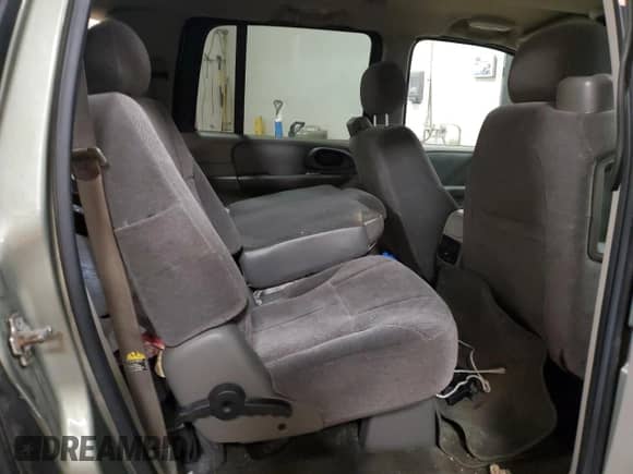 2004 Chevrolet TrailBlazer EXT LT z VIN 1GNET16S546209143, wystawiony jako Copart lot #42096925 z przebiegiem 101 083 mil mil oraz Czysty tytuł • Clean title. Historia ofert i sprzedaży dostępna na DreamBid. Obrazek 11.