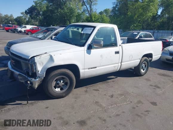1998 GMC Sierra 1500 with VIN 1GTEC14W8WZ544249, listed as a IAAI auction lot 42477120 with 222,101 mi miles and . Bid and sale history available at DreamBid. Image 2.