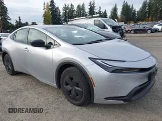 2024 Toyota Prius LE with VIN JTDACAAU0R3027620, listed as a IAAI auction lot 43586463 with 29,687 mi miles and . Bid and sale history available at DreamBid. Image 1.