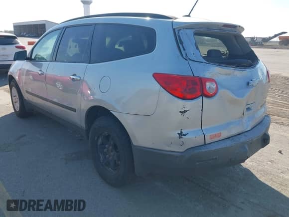 2012 Chevrolet Traverse LS с VIN 1GNKRFED5CJ194396, выставлен на аукционе IAAI как лот 43328777 с пробегом 200 000 миль миль и . История ставок и продаж доступна на DreamBid. Изображение 3.