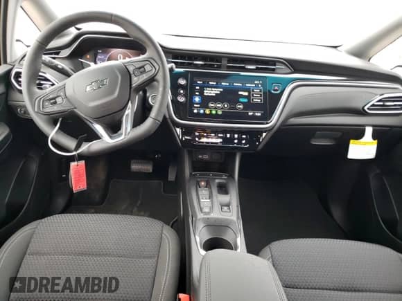 2023 Chevrolet Bolt EV 1LT z VIN 1G1FW6S07P4176502, wystawiony jako Copart lot #64961313 z przebiegiem 3 mil mil oraz . Historia ofert i sprzedaży dostępna na DreamBid. Obrazek 8.