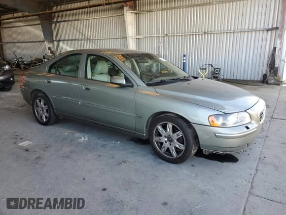 2006 Volvo S60 2.5L Turbo с VIN YV1RH592962527978, выставлен на аукционе Copart как лот 65949275 с пробегом 158 744 миль миль и Списание • Salvage title. История ставок и продаж доступна на DreamBid. Изображение 4.