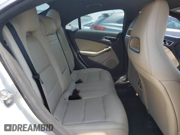 2018 Mercedes-Benz CLA 250 с VIN WDDSJ4EB4JN628435, выставлен на аукционе Copart как лот 67759255 с пробегом 95 483 миль миль и Чистый • Clean title. История ставок и продаж доступна на DreamBid. Изображение 10.