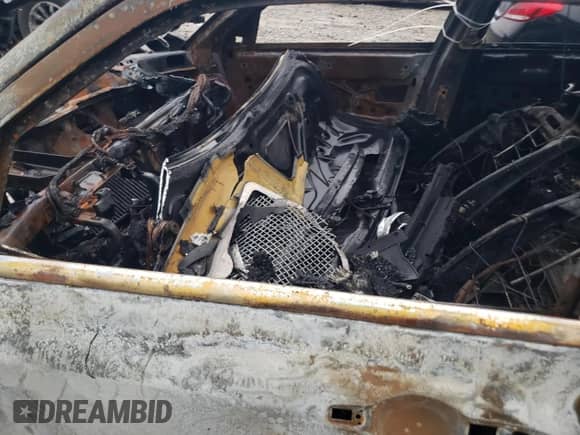 2006 Chrysler 300 C SRT-8 z VIN 2C3LA73W56H219435, wystawiony jako Copart lot #58488505 z przebiegiem Nie podano mil oraz Nie do naprawy • Non repairable. Historia ofert i sprzedaży dostępna na DreamBid. Obrazek 7.