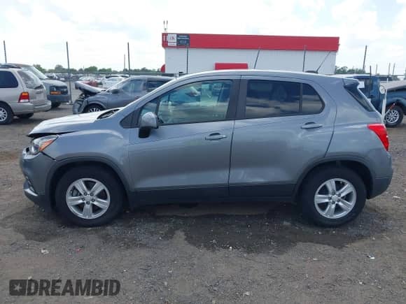 2020 Chevrolet Trax LS z VIN 3GNCJKSB3LL211700, wystawiony jako IAAI lot #42544554 z przebiegiem 71 663 mil mil oraz . Historia ofert i sprzedaży dostępna na DreamBid. Obrazek 15.