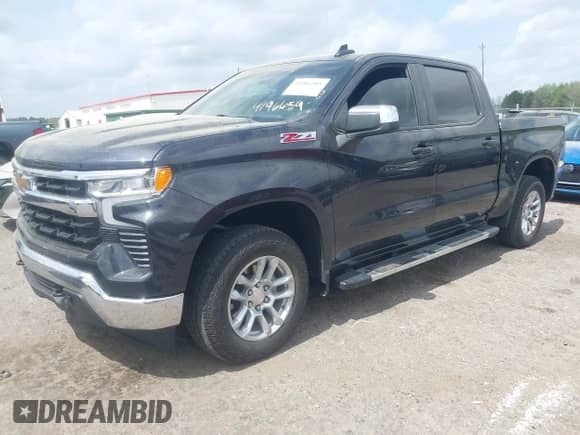 2023 Chevrolet Silverado 1500 LT with VIN 1GCUDDE82PZ232049, listed as a IAAI auction lot 41966595 with 32,605 mi miles and . Bid and sale history available at DreamBid. Image 2.
