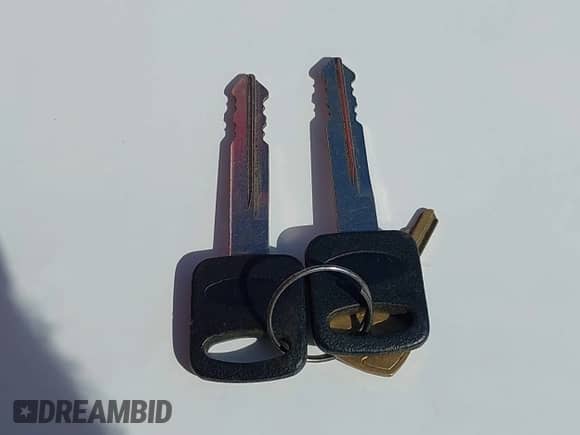 2006 Ford Econoline Cargo with VIN 1FTNE24W36DB01116, listed as a IAAI auction lot 43352434 with 173,217 mi miles and . Bid and sale history available at DreamBid. Image 11.