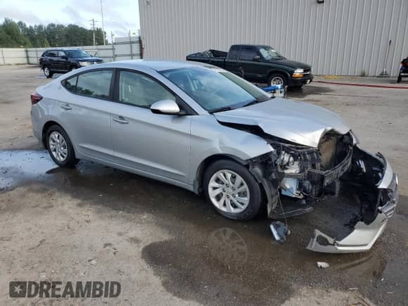 2020 Hyundai Elantra SE с VIN KMHD74LF1LU926825, выставлен на аукционе Copart как лот 81186345 с пробегом 152 225 миль миль и Списание • Salvage title. История ставок и продаж доступна на DreamBid. Изображение 4.