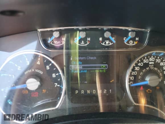 2013 Ford F-150 Lariat z VIN 1FTFW1ET9DKD16055, wystawiony jako Copart lot #84370865 z przebiegiem Nie podano mil oraz Szkoda całkowita • Salvage title. Historia ofert i sprzedaży dostępna na DreamBid. Obrazek 9.