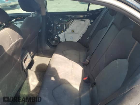 2019 Toyota Camry LE с VIN 4T1B11HK6KU842124, выставлен на аукционе Copart как лот 83793575 с пробегом 194 095 миль миль и Списание • Salvage title. История ставок и продаж доступна на DreamBid. Изображение 10.