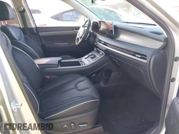 2024 Hyundai Palisade SEL с VIN KM8R2DGEXRU718151, выставлен на аукционе IAAI как лот 42854843 с пробегом 35 139 миль миль и . История ставок и продаж доступна на DreamBid. Изображение 5.