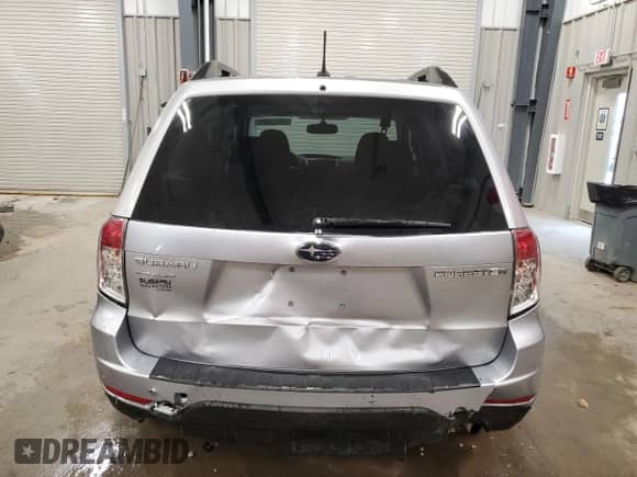 2012 Subaru Forester X Premium z VIN JF2SHBDC0CH431365, wystawiony jako Copart lot #68971585 z przebiegiem 71 752 mil mil oraz Czysty tytuł • Clean title. Historia ofert i sprzedaży dostępna na DreamBid. Obrazek 6.