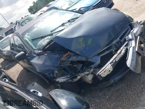 2005 Honda Accord LX z VIN 1HGCM56405A053812, wystawiony jako IAAI lot #42746072 z przebiegiem Nie podano mil oraz . Historia ofert i sprzedaży dostępna na DreamBid. Obrazek 1.