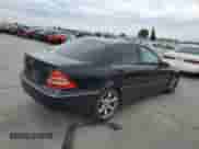 2007 Mercedes-Benz C 230 Sport with VIN WDBRF52H77A939171, listed as a Copart auction lot 87022885 with 183,045 mi miles and Clean title. Bid and sale history available at DreamBid. Image 3.