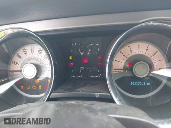 2012 Ford Mustang Premium с VIN 1ZVBP8AM0C5211028, выставлен на аукционе IAAI как лот 41751885 с пробегом 203 355 миль миль и . История ставок и продаж доступна на DreamBid. Изображение 7.