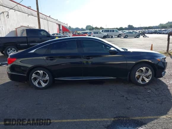 2018 Honda Accord EX-L with VIN 1HGCV2F69JA020881, listed as a IAAI auction lot 43213853 with 111,924 mi miles and . Bid and sale history available at DreamBid. Image 14.