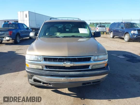 2001 Chevrolet Tahoe LS с VIN 1GNEK13T11J161861, выставлен на аукционе IAAI как лот 42623176 с пробегом 228 553 миль миль и . История ставок и продаж доступна на DreamBid. Изображение 12.