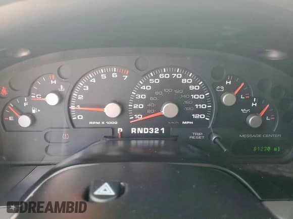 2005 Ford Explorer XLS с VIN 1FMZU62K55ZA33233, выставлен на аукционе Copart как лот 84243185 с пробегом 81 230 миль миль и Списание • Salvage title. История ставок и продаж доступна на DreamBid. Изображение 9.