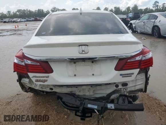 2017 Honda Accord Touring с VIN JHMCR6F77HC008311, выставлен на аукционе Copart как лот 81682495 с пробегом 259 924 миль миль и Списание • Salvage title. История ставок и продаж доступна на DreamBid. Изображение 6.