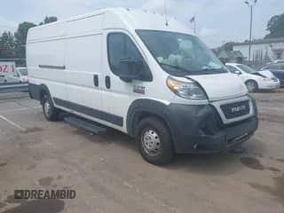 2021 Ram ProMaster Cargo с VIN 3C6MRVJGXME545434, выставлен на аукционе IAAI как лот 42822202 с пробегом 108 096 миль миль и . История ставок и продаж доступна на DreamBid. Изображение 1.