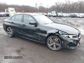 2023 BMW 3 Series 330i xDrive with VIN 3MW89FF0XP8D14920, listed as a IAAI auction lot 41812599 with 15,897 mi miles and . Bid and sale history available at DreamBid. Image 1.