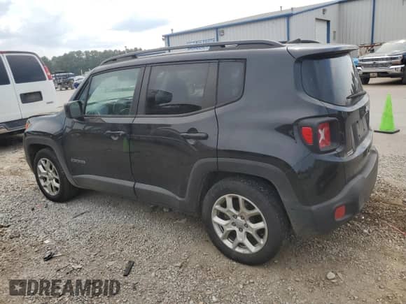 2018 Jeep Renegade Altitude with VIN ZACCJABB5JPJ44425, listed as a Copart auction lot 80088855 with 140,151 mi miles and Clean title. Bid and sale history available at DreamBid. Image 2.