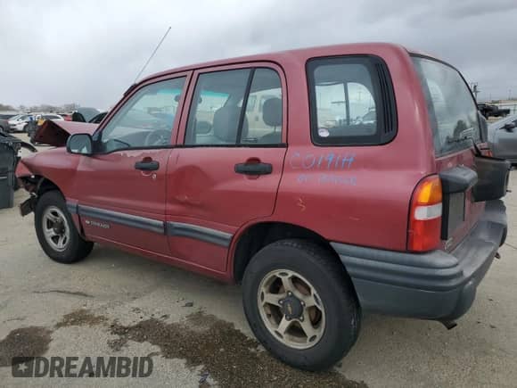 2000 Chevrolet Tracker z VIN 2CNBJ13C5Y6901896, wystawiony jako Copart lot #49317125 z przebiegiem 233 308 mil mil oraz Szkoda całkowita • Salvage title. Historia ofert i sprzedaży dostępna na DreamBid. Obrazek 2.