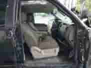 2010 Ford F-150 XL с VIN 1FTEX1E82AFB94213, выставлен на аукционе IAAI как лот 40053137 с пробегом Не указан миль и . История ставок и продаж доступна на DreamBid. Изображение 5.