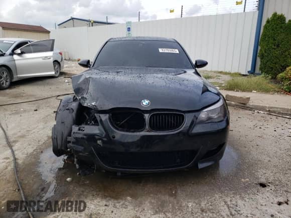 2008 BMW 5 Series M5 с VIN WBSNB93548CX09643, выставлен на аукционе Copart как лот 83785065 с пробегом Не указан миль и На запчасти • Non repairable. История ставок и продаж доступна на DreamBid. Изображение 5.