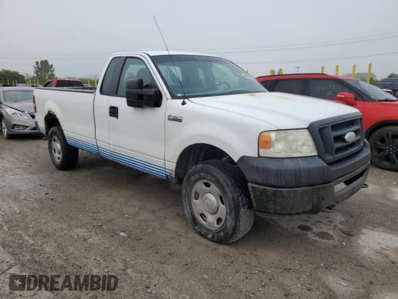 2008 Ford F-150 XL with VIN 1FTRF14W28KD54256, listed as a Copart auction lot 58759235 with Not provided miles and Clean title. Bid and sale history available at DreamBid. Image 4.