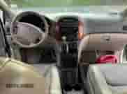 2009 Toyota Sienna XLE with VIN 5TDZK22C09S247890, listed as a Copart auction lot 86327845 with 95,435 mi miles and Clean title. Bid and sale history available at DreamBid. Image 9.