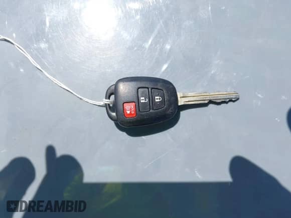 2016 Toyota Tacoma SR с VIN 5TFSX5EN5GX045748, выставлен на аукционе IAAI как лот 41987259 с пробегом 117 450 миль миль и . История ставок и продаж доступна на DreamBid. Изображение 11.