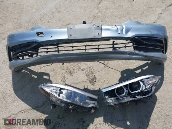 2019 BMW 5 Series 530e с VIN WBAJA9C51KB254009, выставлен на аукционе IAAI как лот 42650685 с пробегом 51 461 миль миль и . История ставок и продаж доступна на DreamBid. Изображение 12.