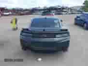 2017 Chevrolet Camaro 2SS с VIN 1G1FH1R77H0105082, выставлен на аукционе IAAI как лот 43350250 с пробегом 89 770 миль миль и . История ставок и продаж доступна на DreamBid. Изображение 17.