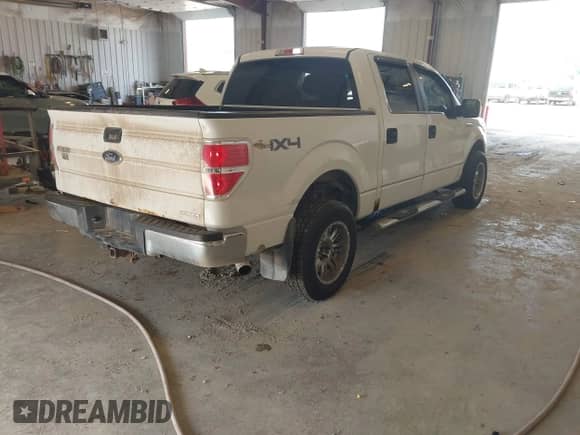 2014 Ford F-150 XL с VIN 1FTFW1EF8EFA80244, выставлен на аукционе IAAI как лот 42992239 с пробегом 193 600 миль миль и . История ставок и продаж доступна на DreamBid. Изображение 4.