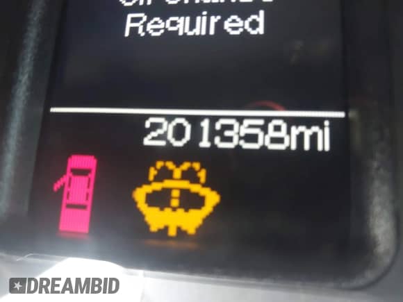 2016 Ram 1500 Express z VIN 1C6RR6FG9GS339706, wystawiony jako IAAI lot #43531673 z przebiegiem 201 358 mil mil oraz . Historia ofert i sprzedaży dostępna na DreamBid. Obrazek 15.