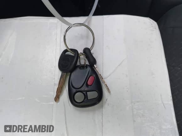2002 Chevrolet Avalanche с VIN 3GNEC13T62G159412, выставлен на аукционе IAAI как лот 42421882 с пробегом 183 582 миль миль и . История ставок и продаж доступна на DreamBid. Изображение 11.
