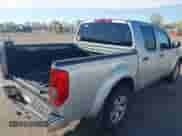 2011 Nissan Frontier Pro-4X z VIN 1N6AD0EV3BC434991, wystawiony jako IAAI lot #42086934 z przebiegiem 189 908 mil mil oraz . Historia ofert i sprzedaży dostępna na DreamBid. Obrazek 4.