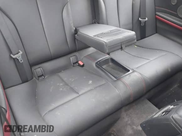 2014 BMW 4 Series 435i xDrive z VIN WBA3R5C54EF784725, wystawiony jako IAAI lot #42291673 z przebiegiem 107 124 mil mil oraz . Historia ofert i sprzedaży dostępna na DreamBid. Obrazek 8.