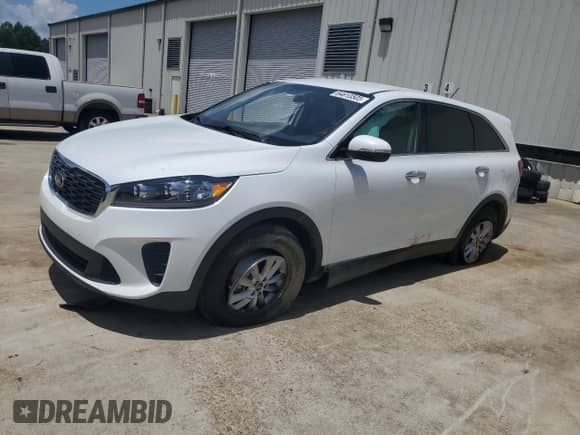 2020 Kia Sorento LX with VIN 5XYPG4A33LG651034, listed as a Copart auction lot 64613505 with 56,871 mi miles and Salvage title. Bid and sale history available at DreamBid. Image 1.