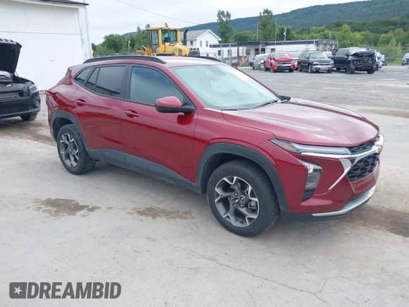 2025 Chevrolet Trax LT с VIN KL77LHEP6SC074497, выставлен на аукционе IAAI как лот 42998292 с пробегом 16 545 миль миль и . История ставок и продаж доступна на DreamBid. Изображение 1.
