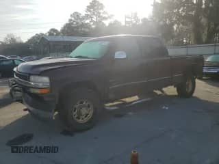 2001 Chevrolet Silverado 2500HD LT3 z VIN 1GCHK23G41F134350, wystawiony jako Copart lot #43983175 z przebiegiem 231 383 mil mil oraz Szkoda całkowita • Salvage title. Historia ofert i sprzedaży dostępna na DreamBid. Obrazek 1.
